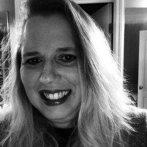 Meet your Posher, Becky